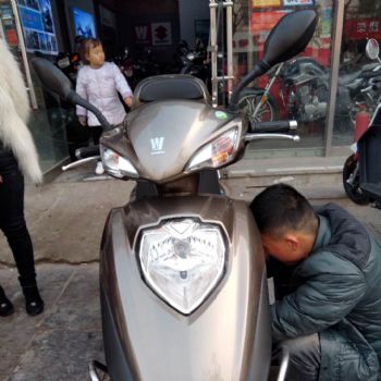 ����VH125