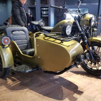 ����650CJ650