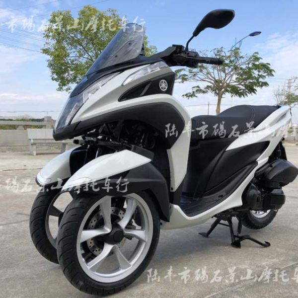 15�������������� tricity125