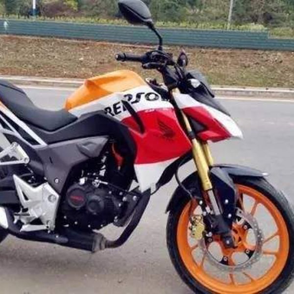 ������CB190R WH175