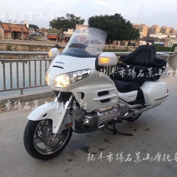 2010�걾�����GL1800