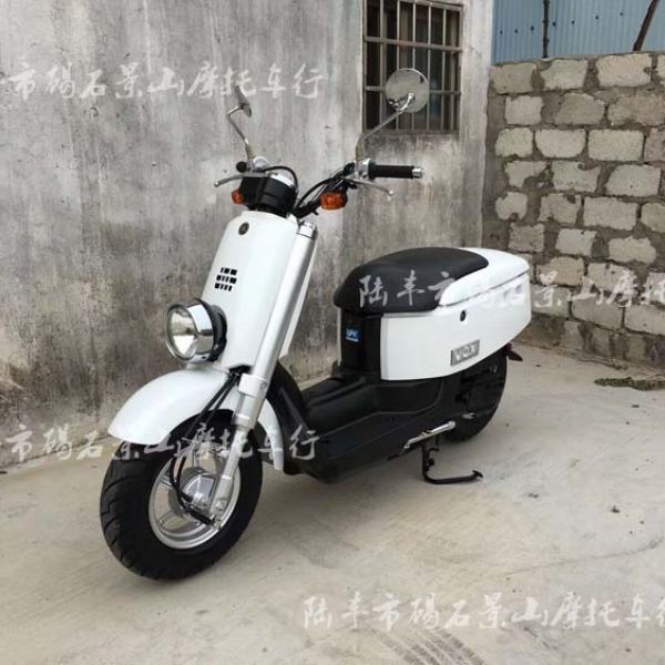 ������YAMAHA VOX 50