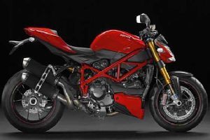  �ſ��� �ְ�Streetfighter S 1098��