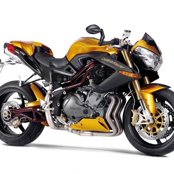  ������Cafe Racer 1130
