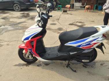 �´��ޱ��� Mojet FI SDH125T-29��