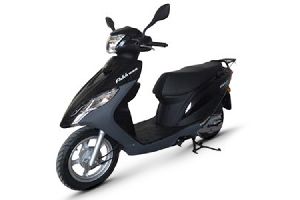  ���� UU125i