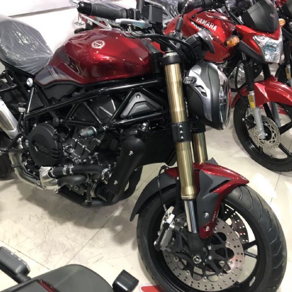 ������752S