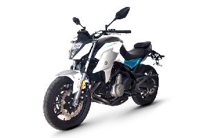 ����CF650NK