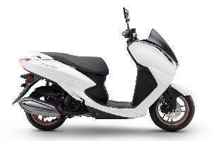 ������Ѳӥ125