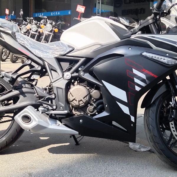 �޼�300R