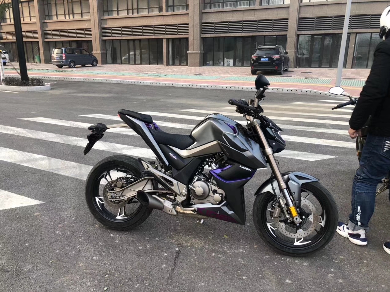  ����150U