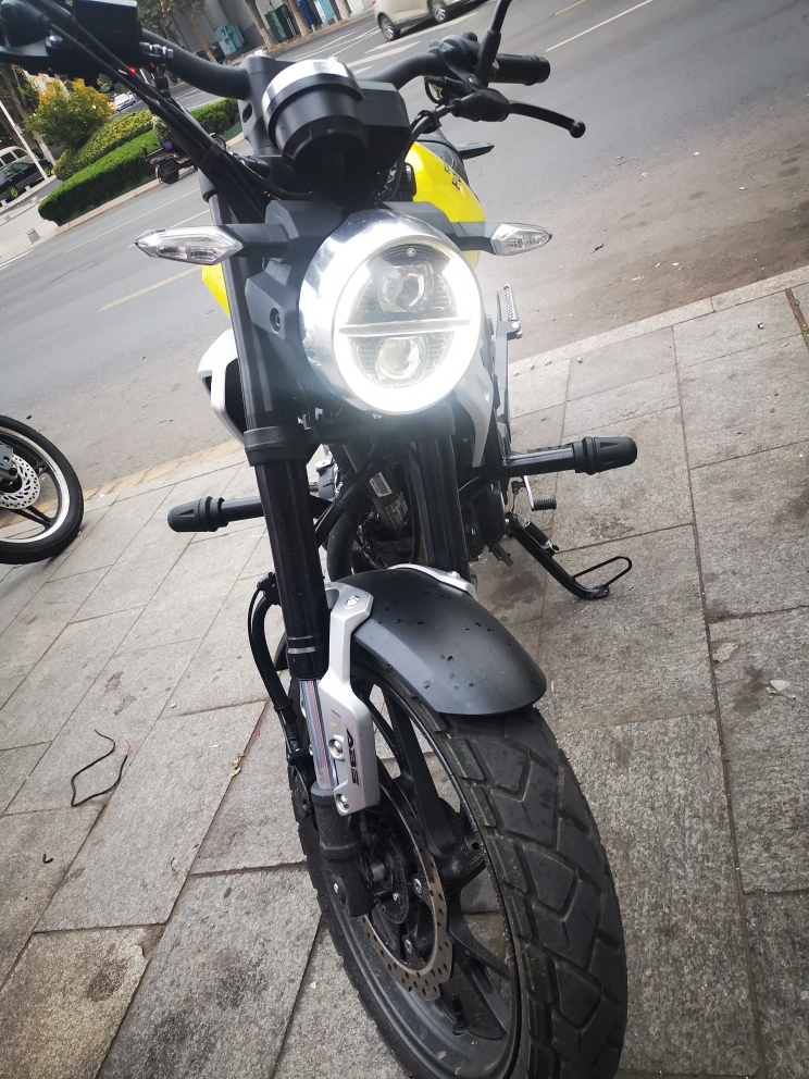  190tr