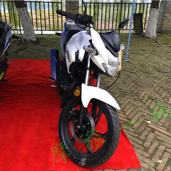 ����KPF����LF150-10F,ǰ���ɲ��Һ���Ǳ������ߡ�