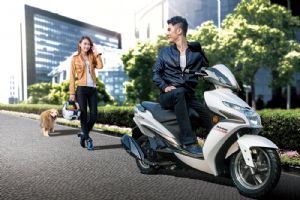 ����VR125����ͼƬ