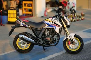 ����KP MINILF150-5U