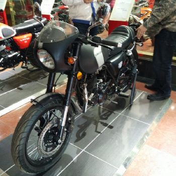 ����250R EFI