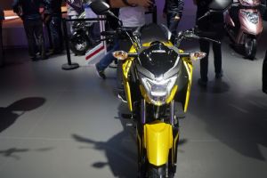 �´��ޱ���CBF125R2016Ħ����ͼƬ
