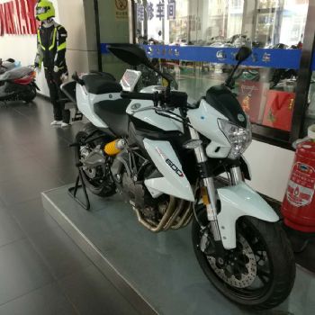 ����������BN600i