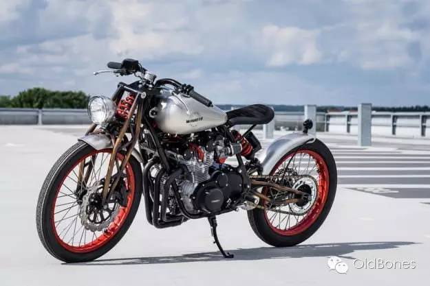 疯狂和天才的组合——SUZUKI GS550E