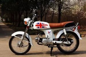 ���LJ70-E