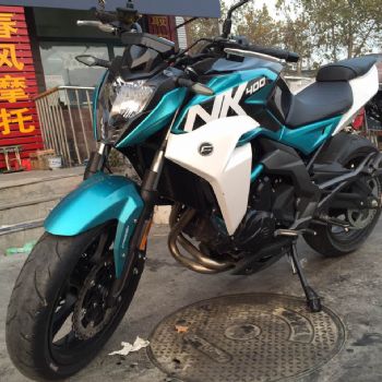  ����400