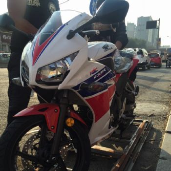 ����CBR300R