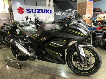  ����Ninja250ABS��