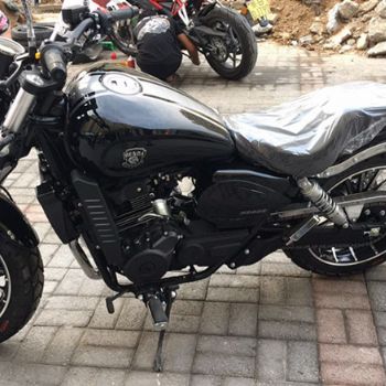 ����400