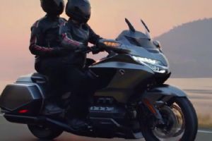 
2018ȫ��GL1800�ٷ���Ƶ