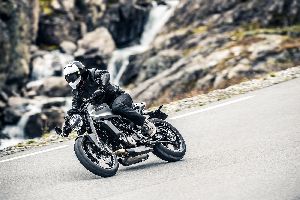 ��˼����Husqvarna701��˹���� Vitpilen 701
