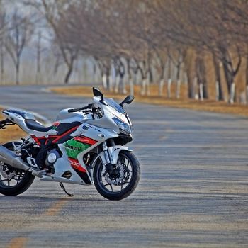 Ǯ��������쫷�302 BJ300GS-C