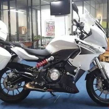 BJ300GS-A