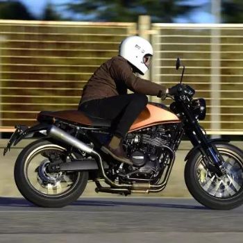  ��Դ ����/GRAN MILANO 440��
