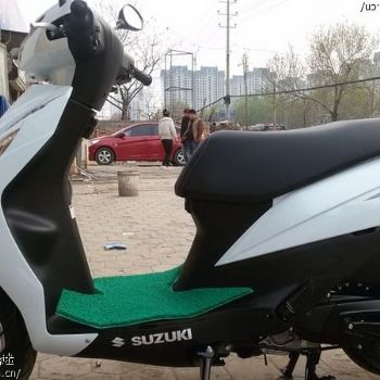 ������ľUR110