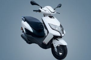��������� Ψ��VIVO BYQ125T-6(NERO��)��