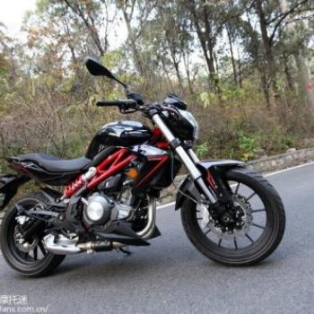 ������������BJ300GS