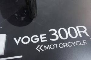 �޼�300RLX300-6Aֱ��Ħ���᣺�޼�300R