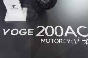 �޼�200AC LX200-19ֱ��Ħ���᣺�޼�200AC