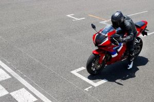 ���� HondaCBR600RR���﷢���¿�CBR600RR����������ǿ��
