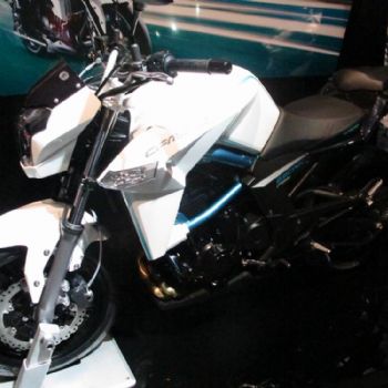  CFMOTO ���� CF650 NK 15�� ����650NK��ABS 20��